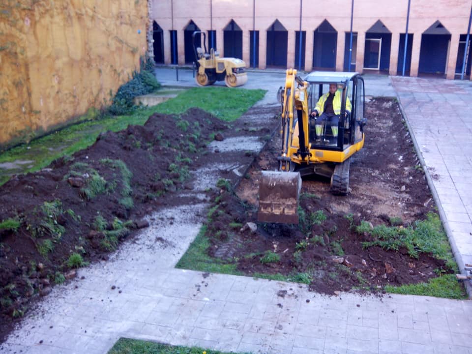 Diseño y creacion de zonas verdes en Leon - Excavaciones Allende y Jardinor