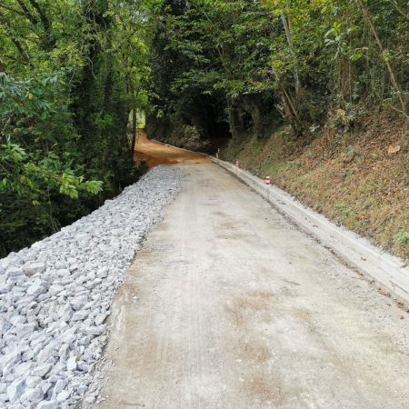 ENSANCHE Y PAVIMENTACION DE CAMINO SIERO2